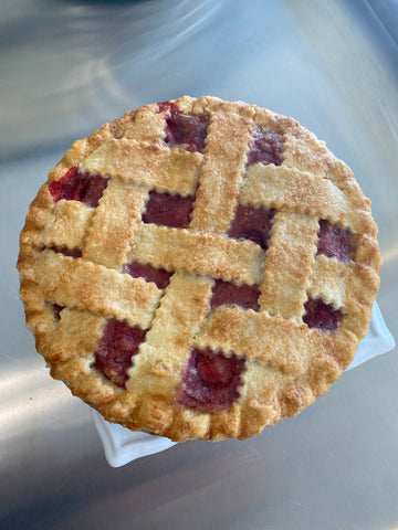 9 inch Strawberry Rhubarb Pie In-store Pickup